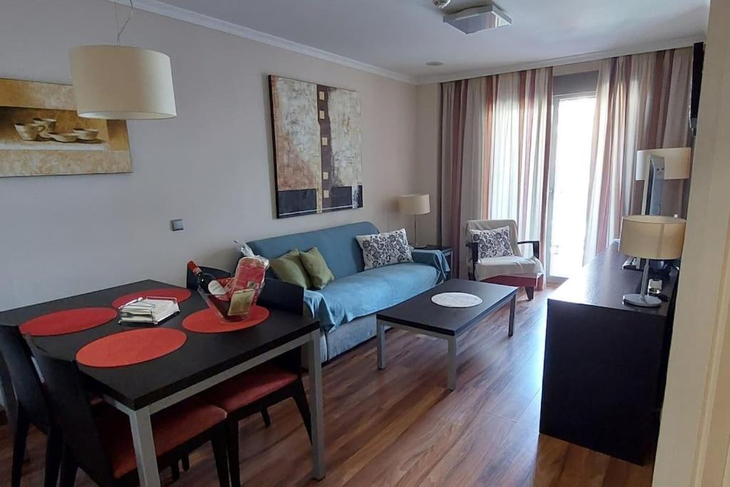 Elegante Alojamiento Con Piscina A 200 M Del Mar. Lägenhet Benalmádena Exteriör bild